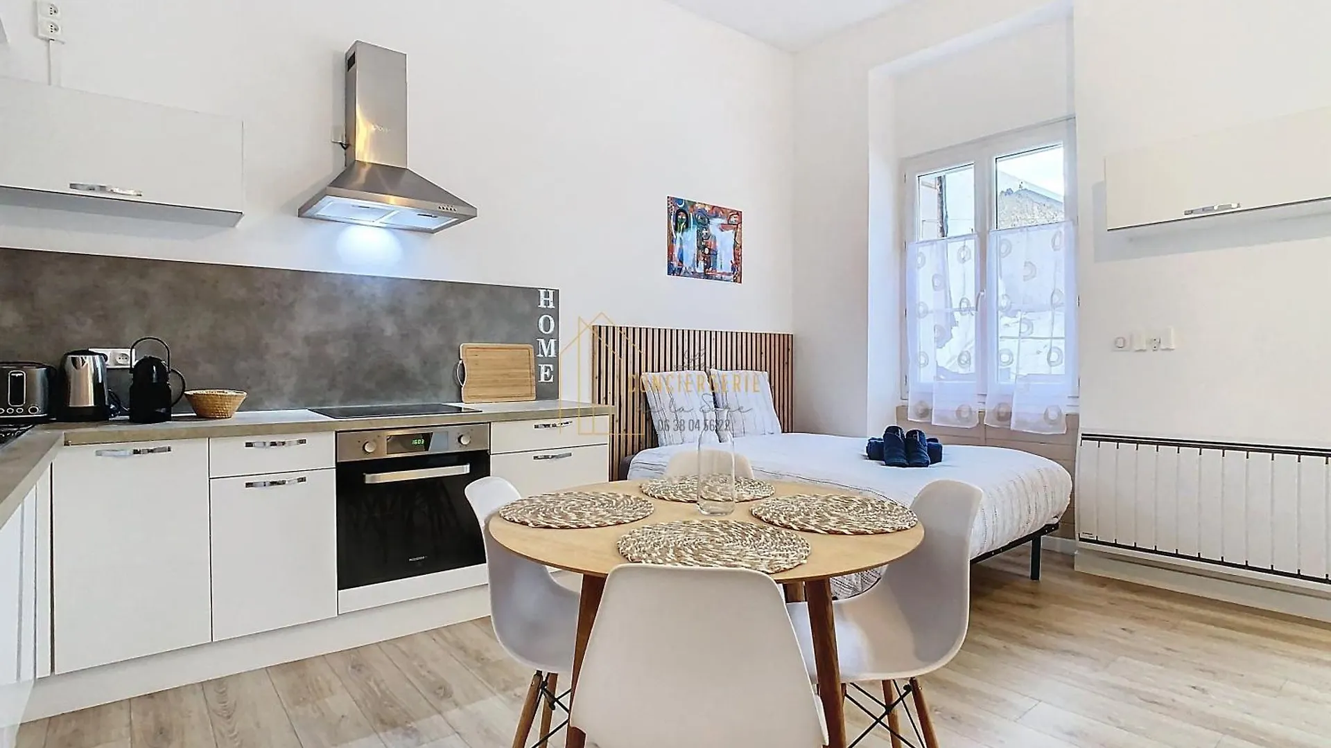 Le Pianiste Apartment Voiron